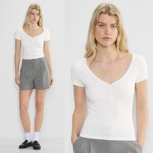 Aritzia- HomeStretch Rib Henley T-Shirt in Heather Cloud Size Medium Light Gray